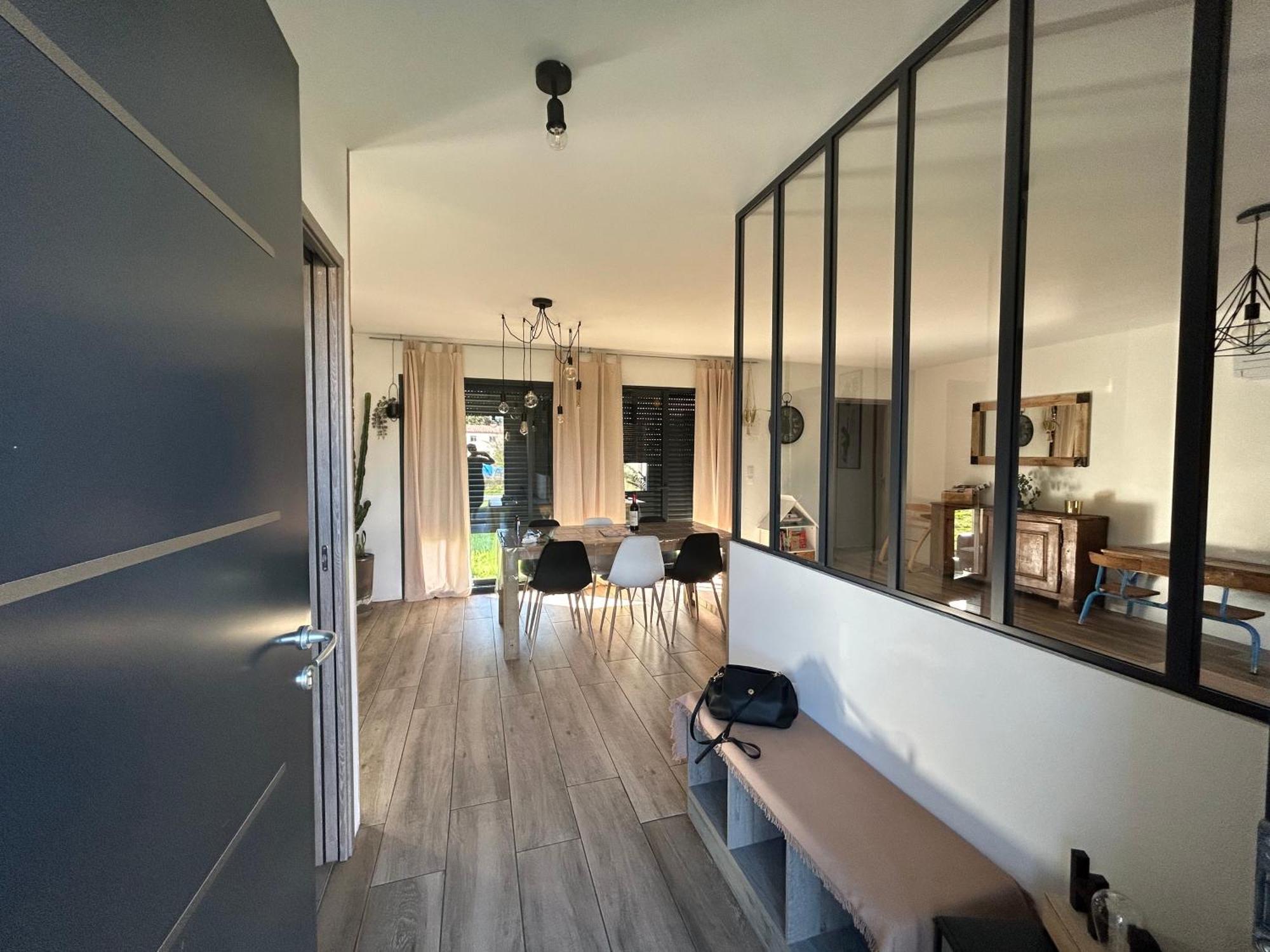 فيلا Coutrasفي Maison Individuelle Cloturee المظهر الخارجي الصورة
